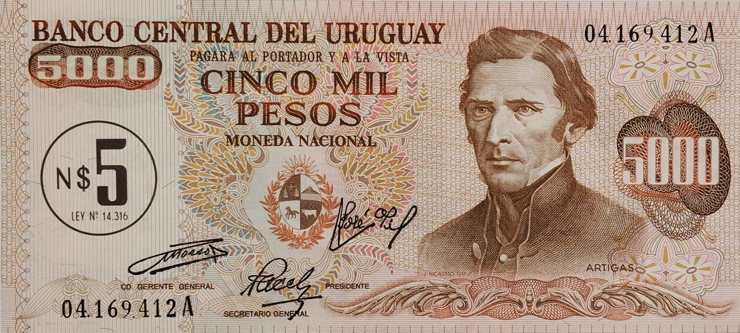 Uruguay - 1975 - N$ 5 Pesos sobre 5000 - 19A - Sin Circular