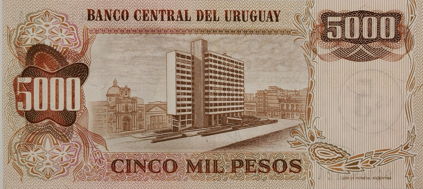 Uruguay - 1975 - N$ 5 Pesos sobre 5000 - 19A - Sin Circular